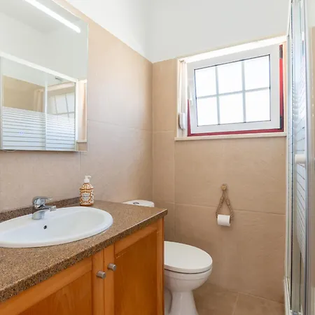 Dom wakacyjny Flh House With Terrace